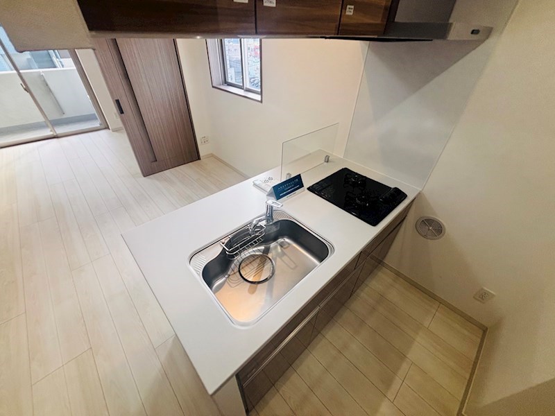 Ｄ&amp;rsquo;ｓ　ＶＡＲＩＥ三ノ輪レジデンス キッチン