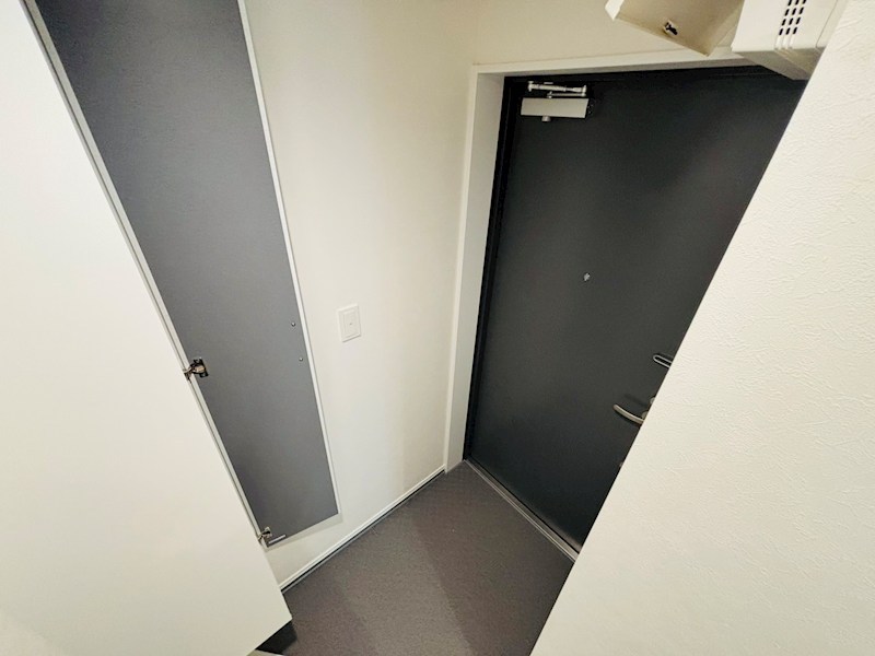 Residence 南千住 玄関