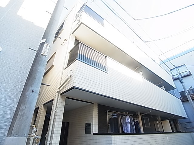 ＥＭＩＸＩＡ 外観写真