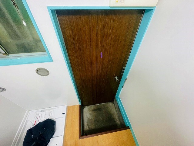 日乃出コーポ 玄関