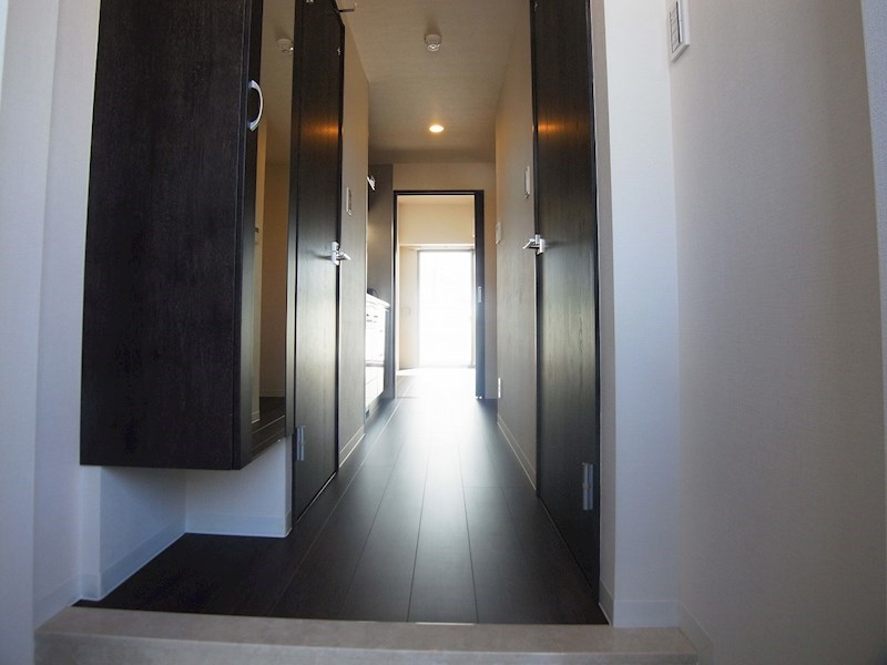 グランシャリオ西新井 玄関