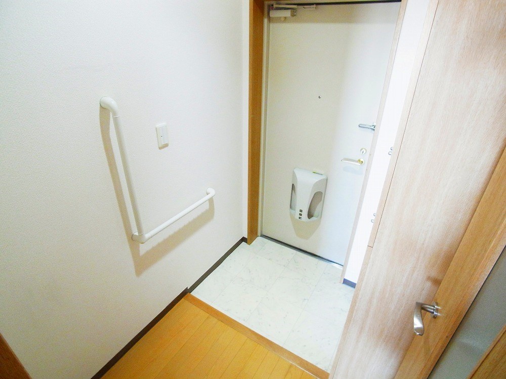 ソフィアガーデン 玄関