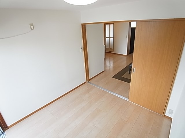 関原ロイヤルハイツⅠ その他4