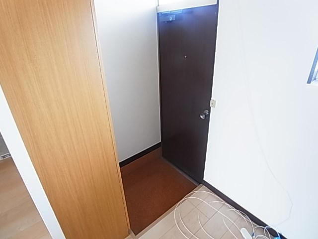 関原ロイヤルハイツⅠ 玄関