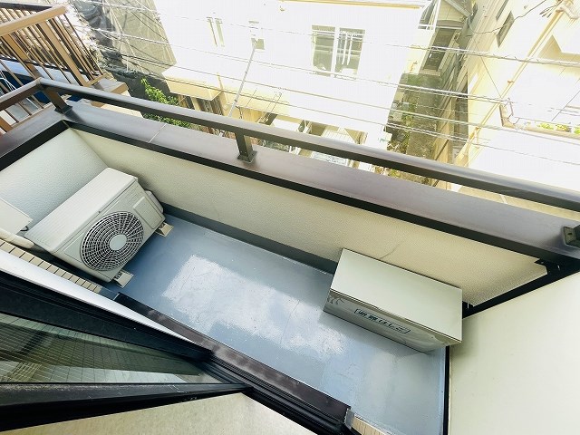 ベルメゾン南千住  ベランダ