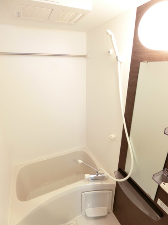 リブリ・レナトゥス 風呂画像