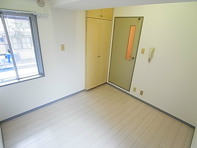 ベルトピア松戸第7 リビング