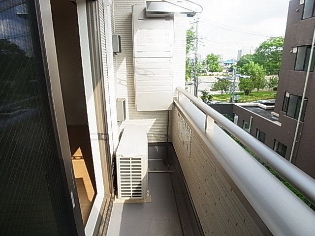 ウィステローナ ベランダ