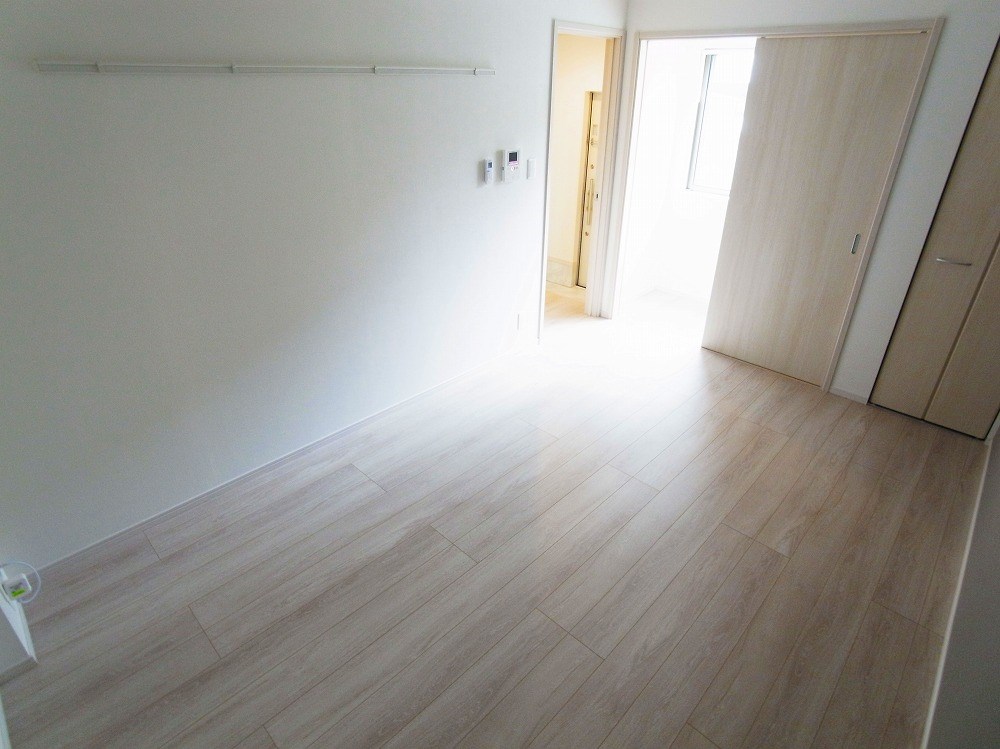 Ｅ　ｇａｒｄｅｎ ベッドルーム