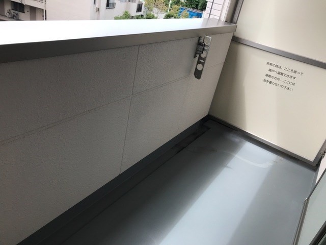 Ｓｈａｎｇｒｉ-Ｌａ　-シャングリラ- ベランダ