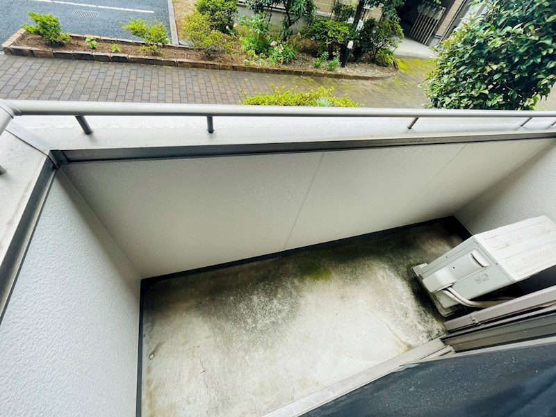 グリーンヒルズD棟 ベランダ