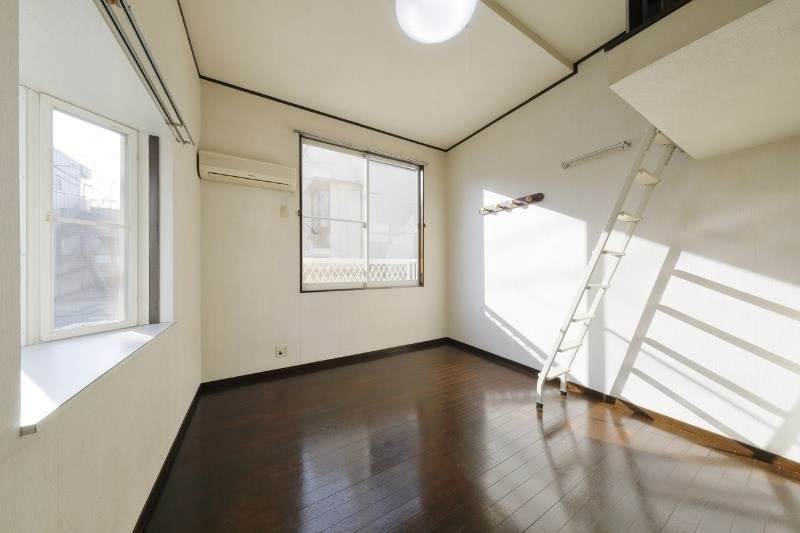 サンパレスオノ リビング