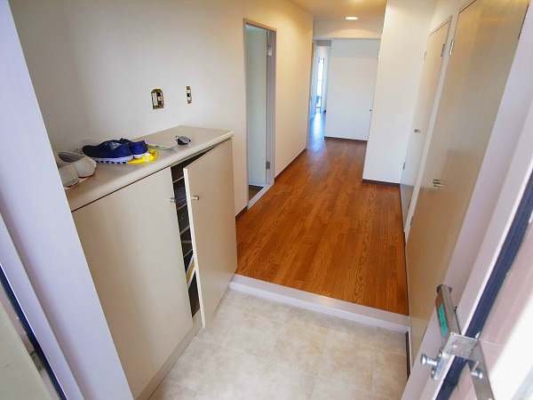 ＴＱレジデンス柏 玄関