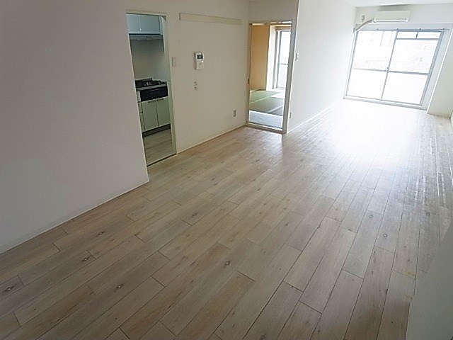 ＴＱレジデンス柏 リビング