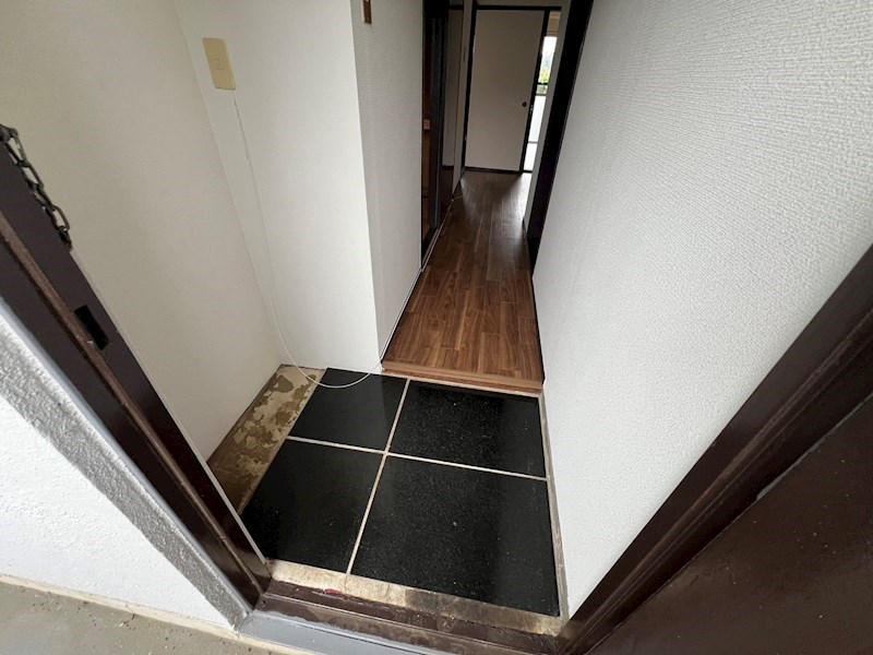 マンション市兵衛 玄関