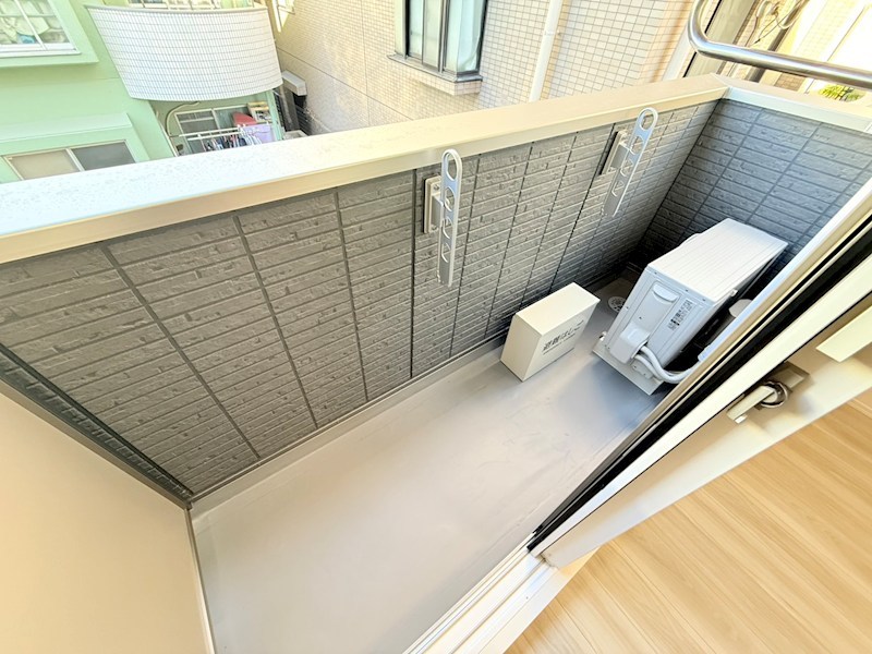 セレスティア栗原 ベランダ