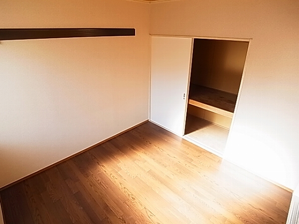 エスポワール高田 ベッドルーム