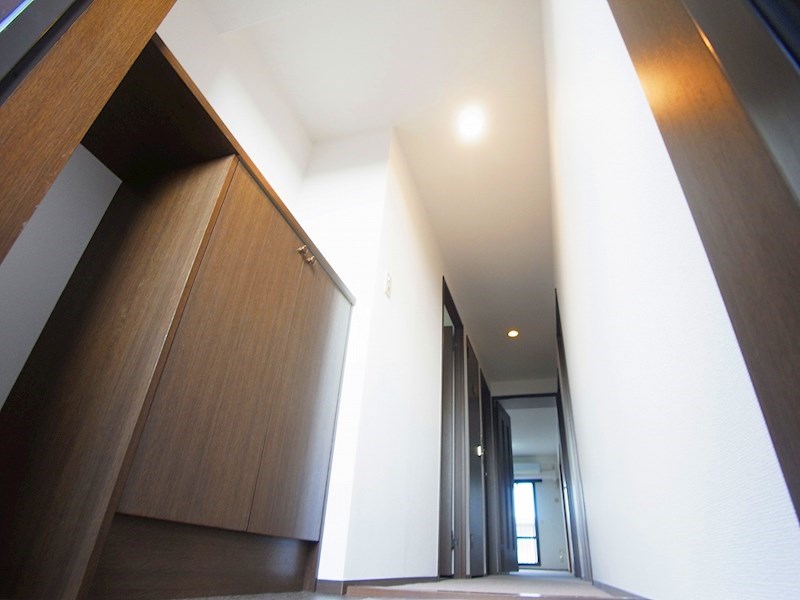 エステ・スクエア我孫子  玄関