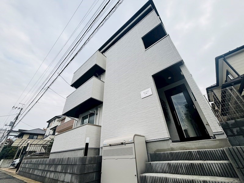 リディアコート馬橋 103号室 外観