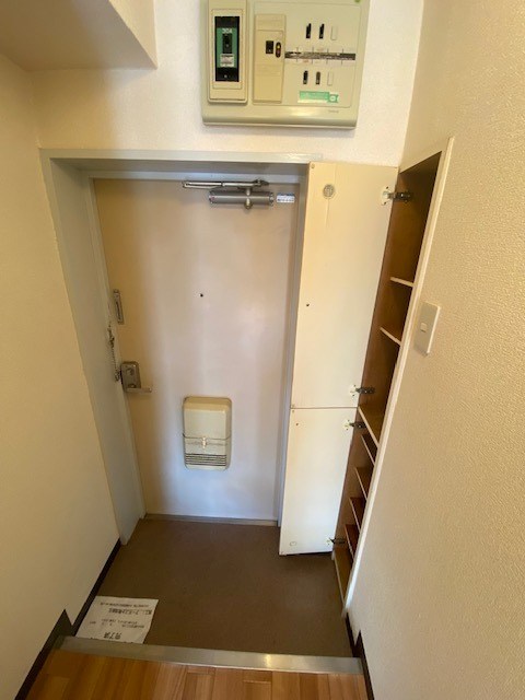 スカイコート金町 玄関