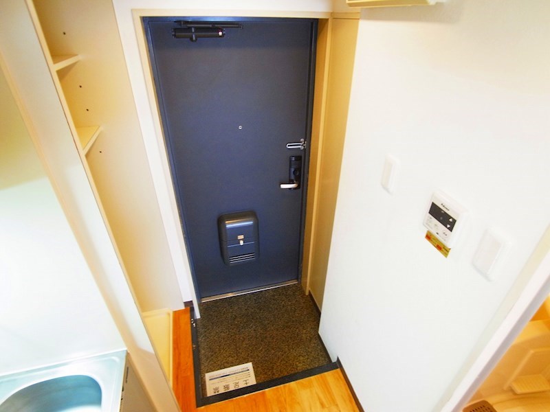 モンシャトー松戸Ⅱ 玄関