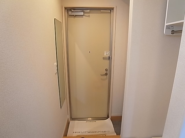 Ｊｅａｎ　Ｆｉｌｌｉｏｕｘ 玄関