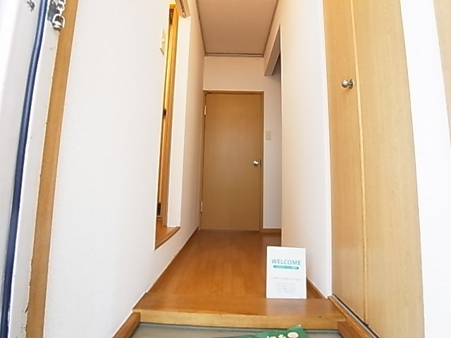 エステートピアエース 玄関