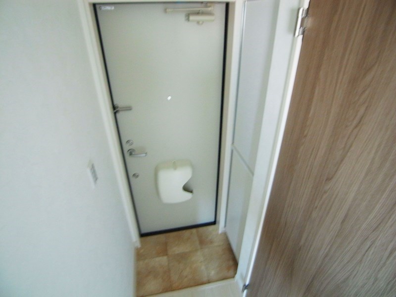 メゾンド・アヴェニール綾瀬 玄関