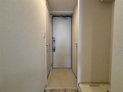 リブリ・エルカーサ亀有 玄関