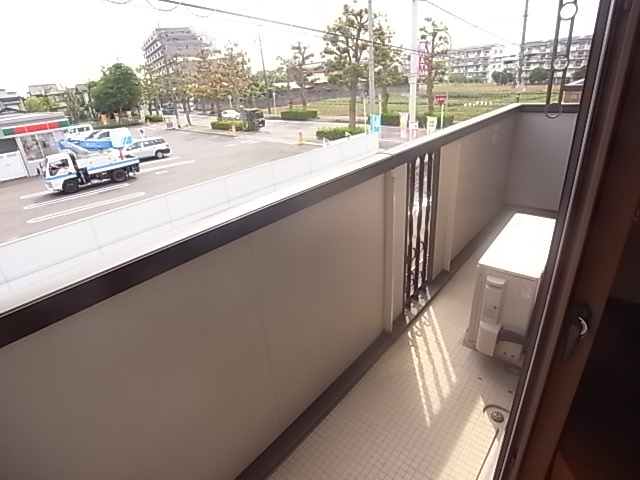 ロイヤルパークスD ベランダ