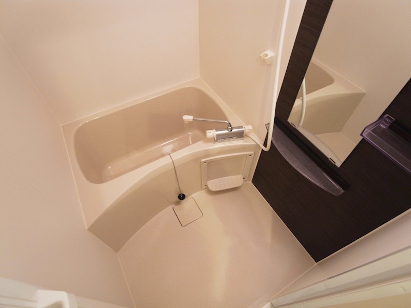 リブリ・Aura mare 風呂画像