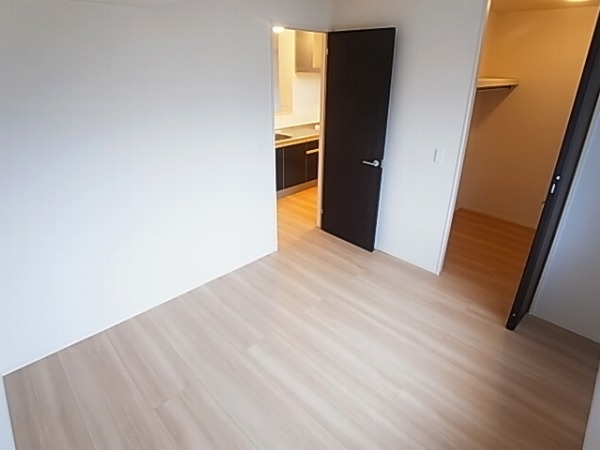 ストラールＣ ベッドルーム