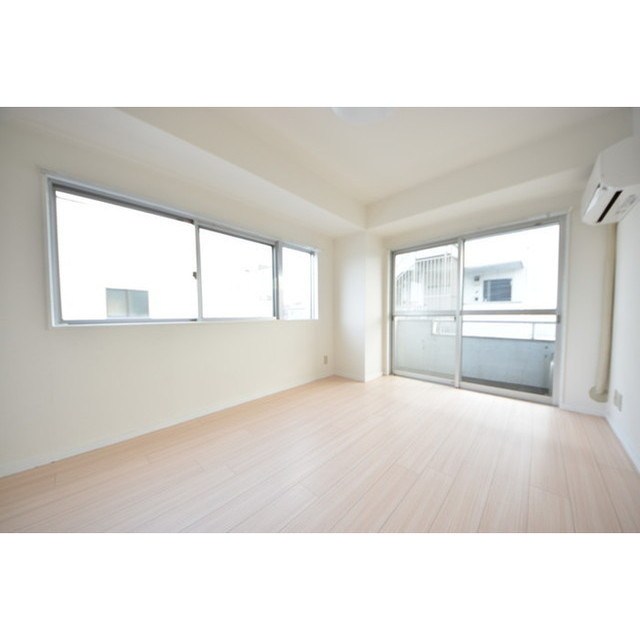 エクセル8th ベッドルーム