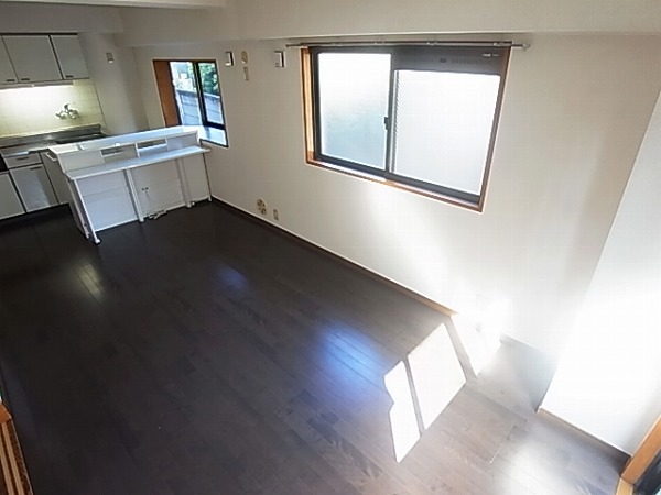 サムソンコート リビング