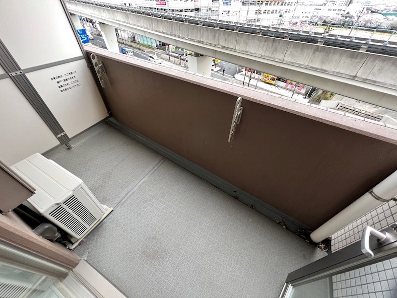 ロイヤルＫＪ ベランダ