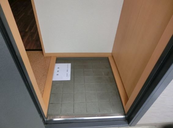 サンライトパレス 玄関