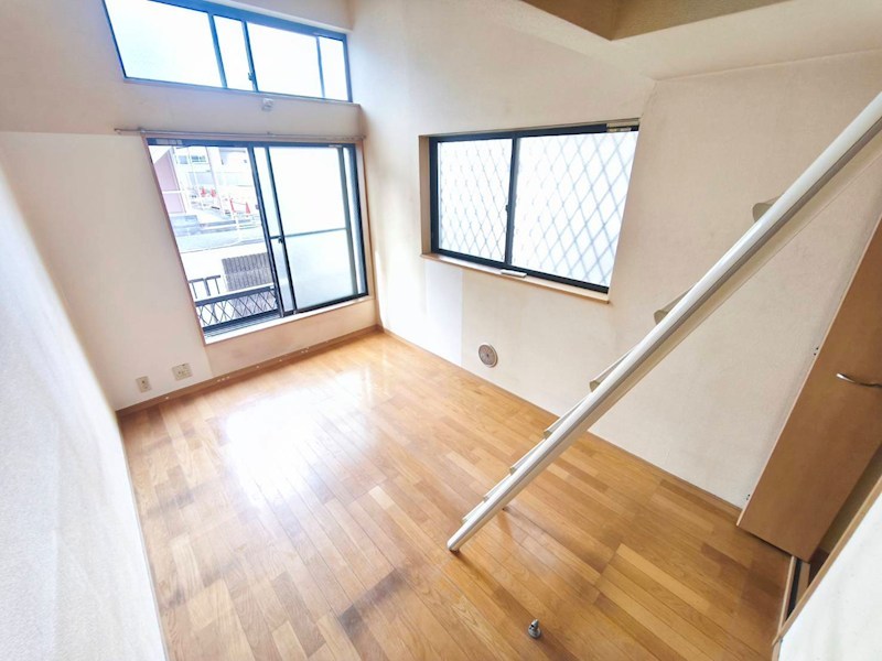 COLONNA MILIARE リビング