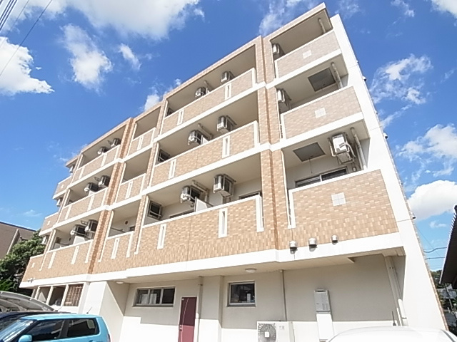 ラ・ベルソレイユ 外観