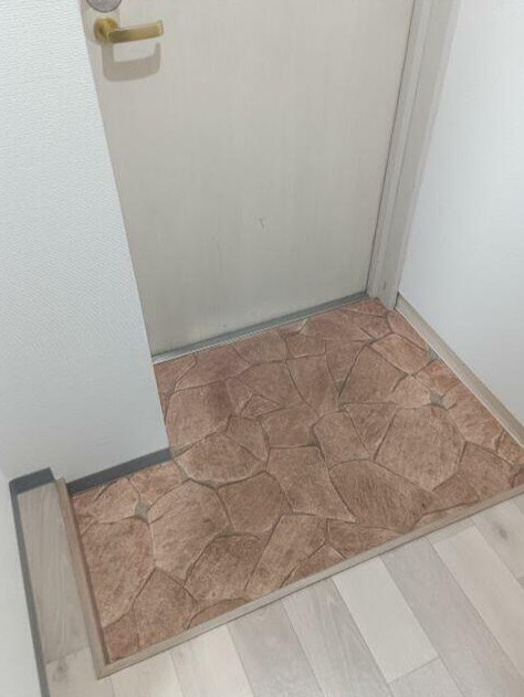 フローレンス新松戸 玄関