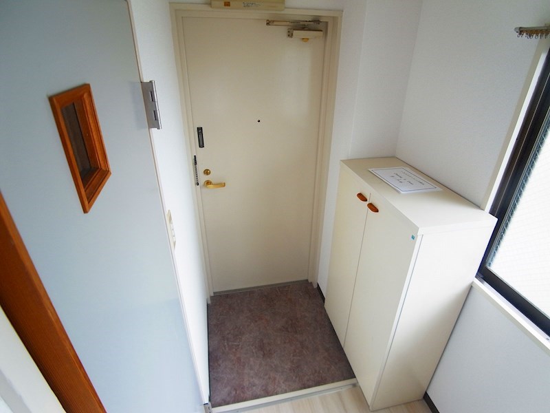 フローレンス新松戸 玄関