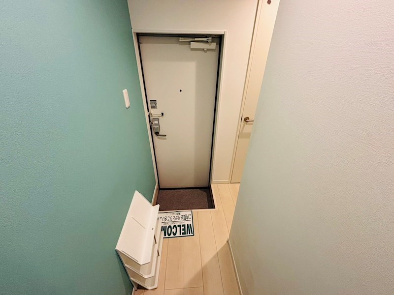 エスアールYAZAIKE 玄関