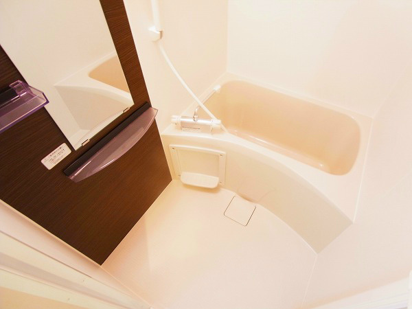 リブリ・ソレーユはつみ 風呂画像