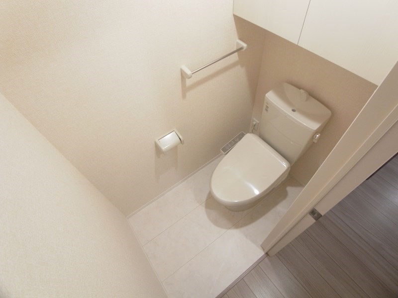 リリー　アネラ その他1