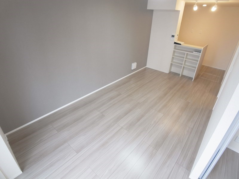 リリー　アネラ リビング