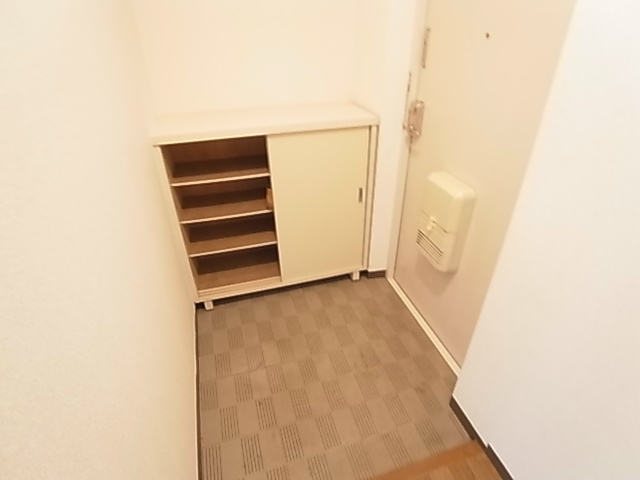 松戸ハイツ 玄関