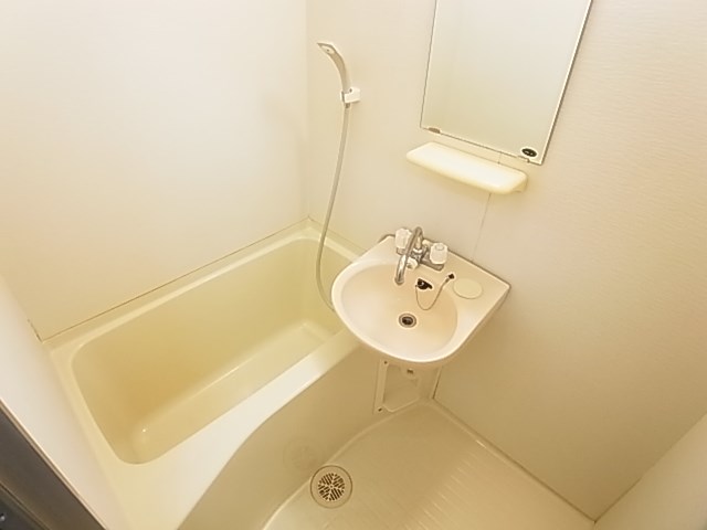 アヴニールＢ 風呂画像