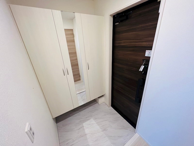 アナシエ鹿浜 玄関