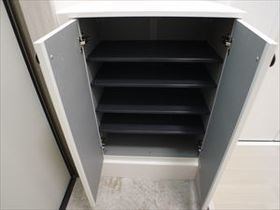 FERIO綾瀬ウエストコート 玄関