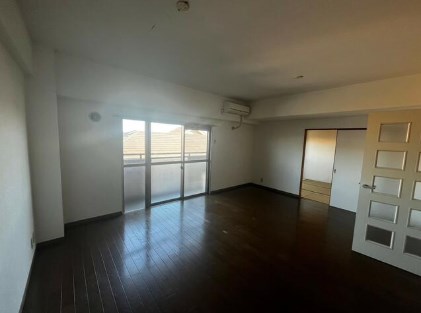 RAFFINE壹番館  リビング