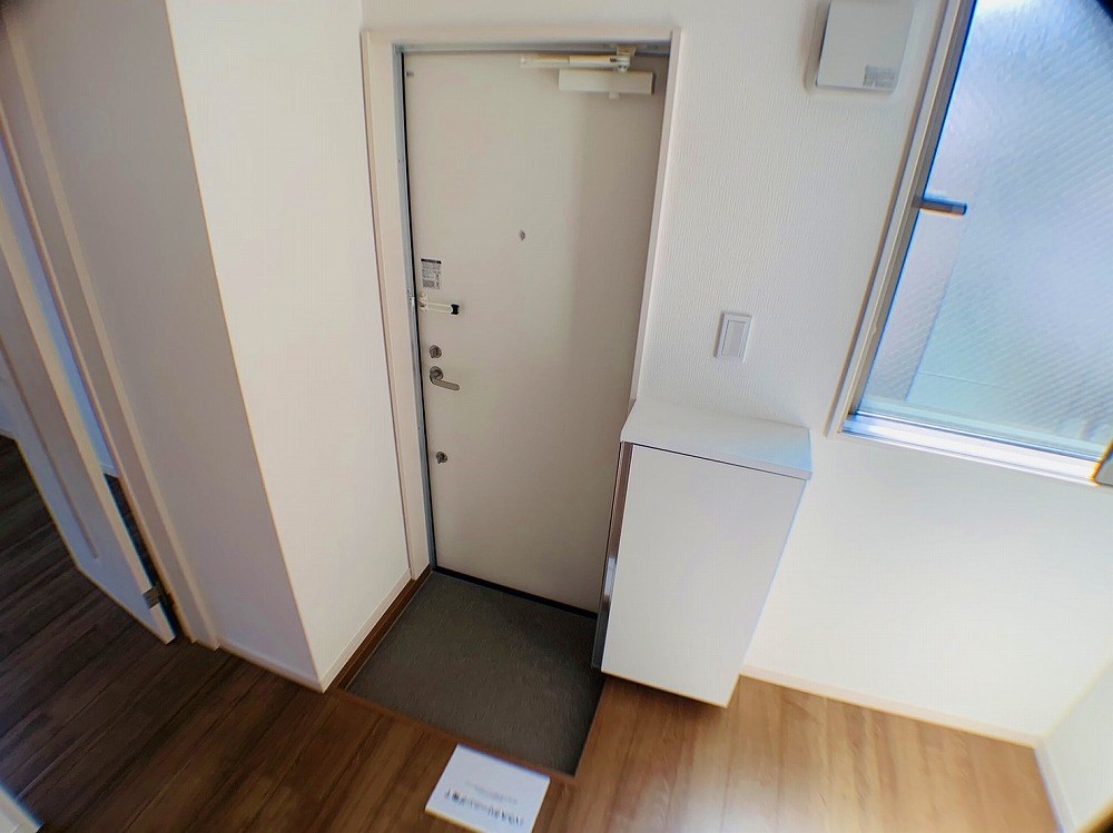 ルミエール 玄関